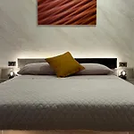 Habemus Loft - The Twins Raffinato Design Contemporaneo Nel Cuore Storico Di Apartment Trieste