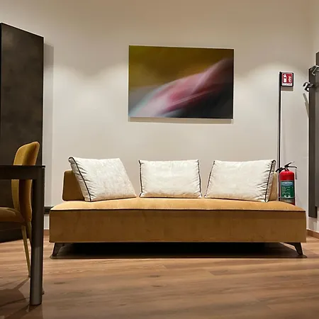Апартаменты Habemus Loft - The Twins Raffinato Design Contemporaneo Nel Cuore Storico Di Триест