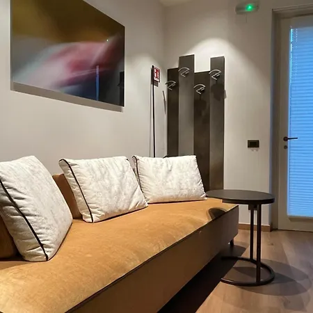 Habemus Loft - The Twins Raffinato Design Contemporaneo Nel Cuore Storico Di