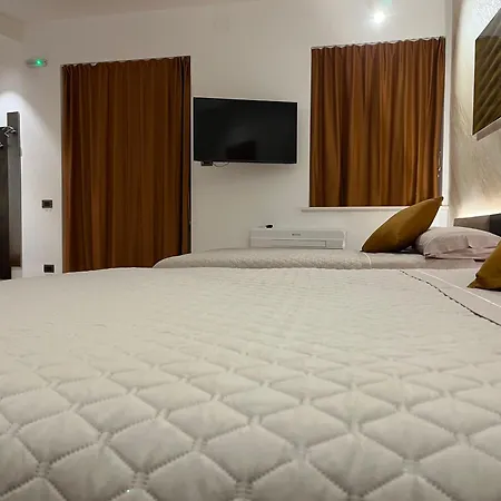 Habemus Loft - The Twins Raffinato Design Contemporaneo Nel Cuore Storico Di *