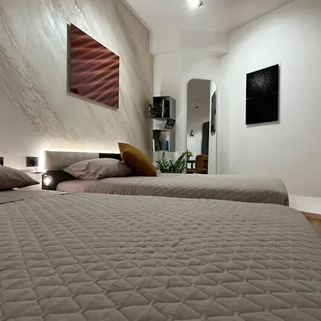 Habemus Loft - The Twins Raffinato Design Contemporaneo Nel Cuore Storico Di Апартаменты *