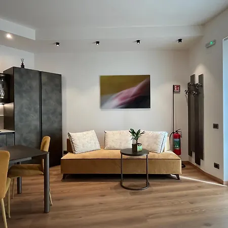 Habemus Loft - The Twins Raffinato Design Contemporaneo Nel Cuore Storico Di *