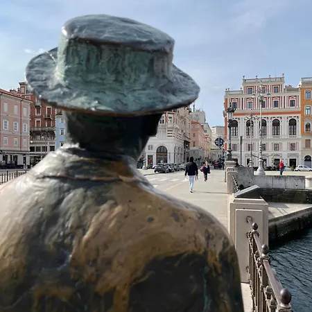 아파트 Habemus Loft - The Twins Raffinato Design Contemporaneo Nel Cuore Storico Di