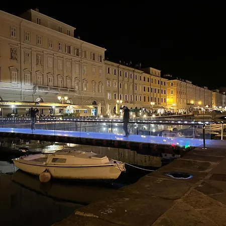 Habemus Loft - The Twins Raffinato Design Contemporaneo Nel Cuore Storico Di