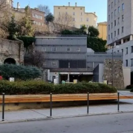Habemus Loft - The Twins Raffinato Design Contemporaneo Nel Cuore Storico Di *